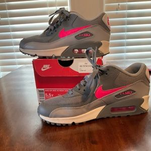 Nike Air Max 90 Mesh: Grey White Pink size 5.5 Y